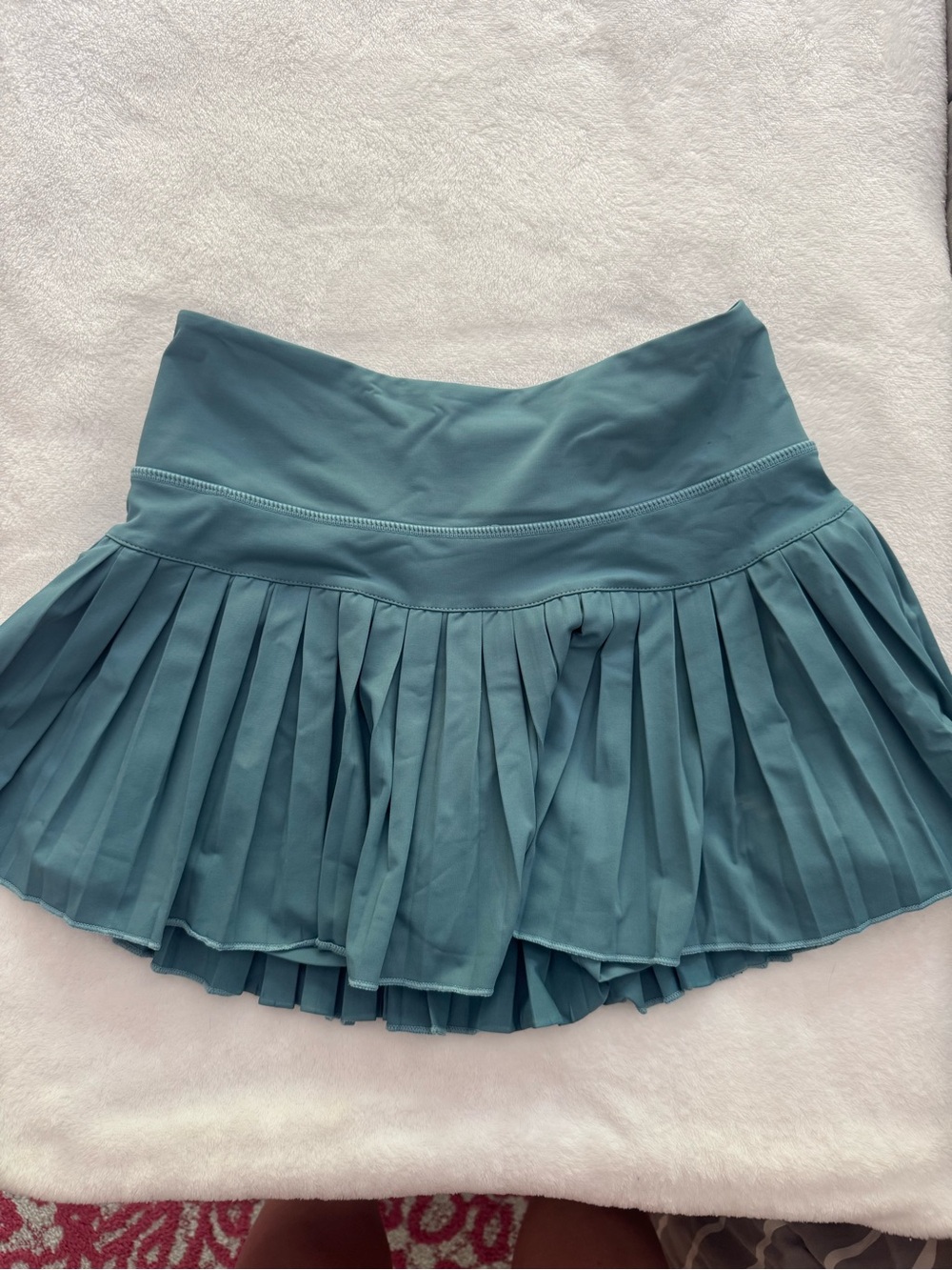 Gold Hinge mini skort